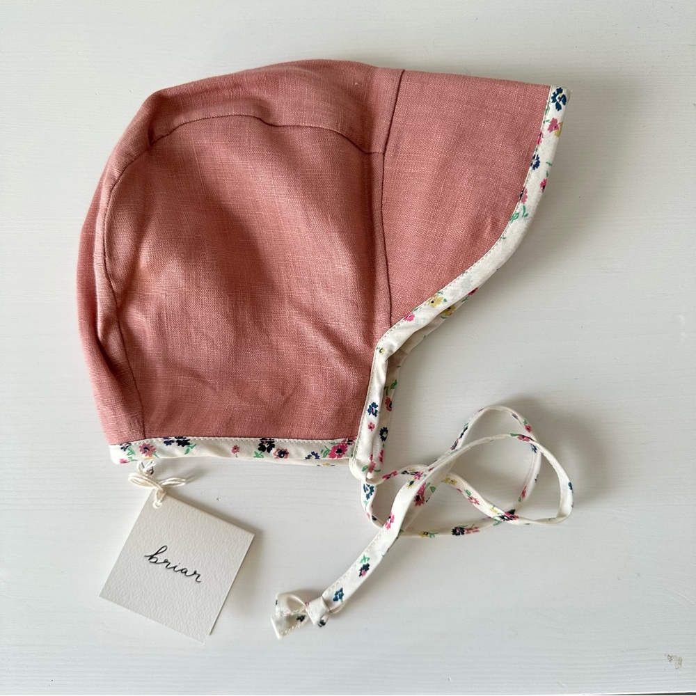Briar bonnet 12-18m brand new with tag